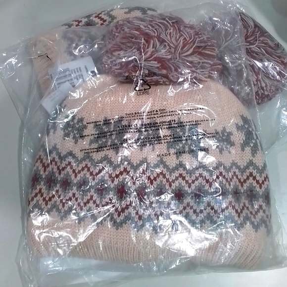 NEW Timberland Fair Isle Beanie - Picture 3 of 10